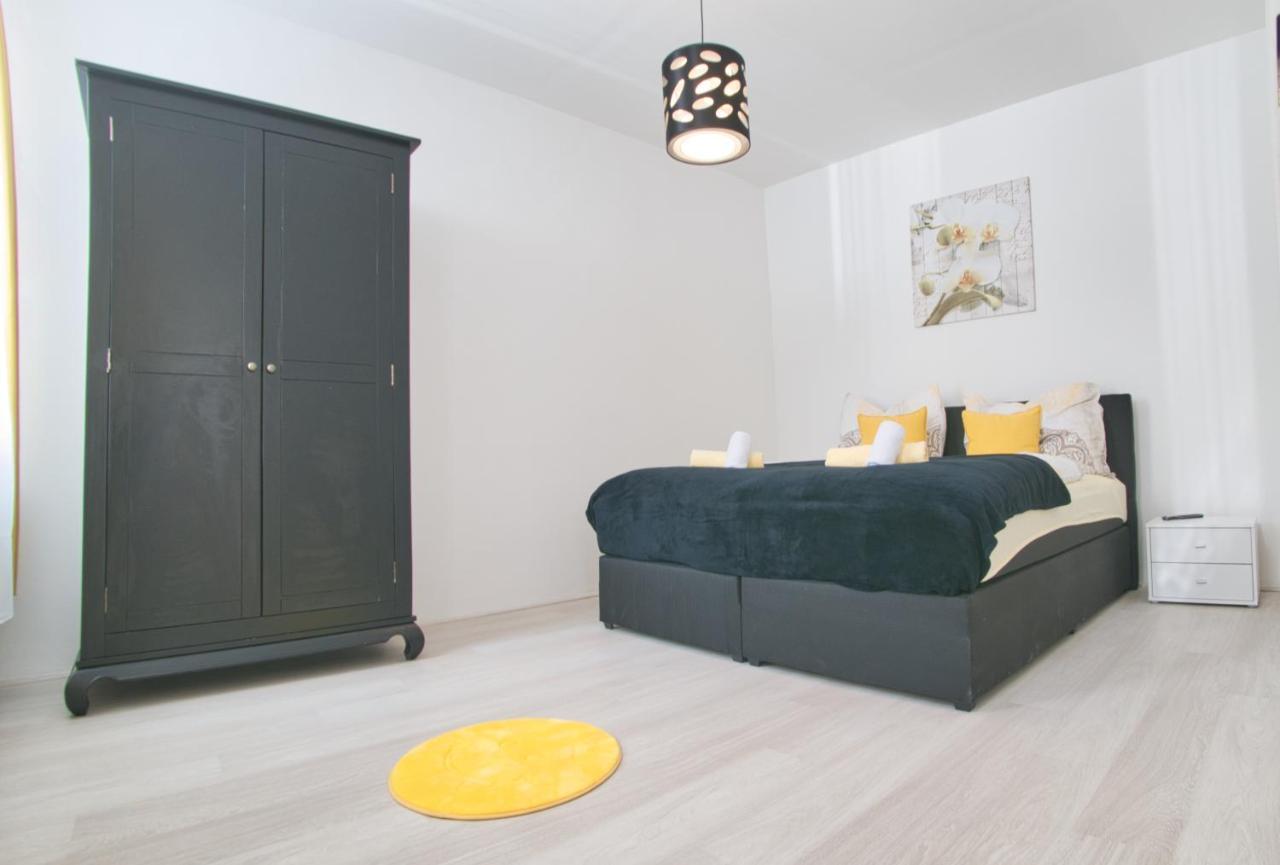 Niko Apartment Wina Bagian luar foto
